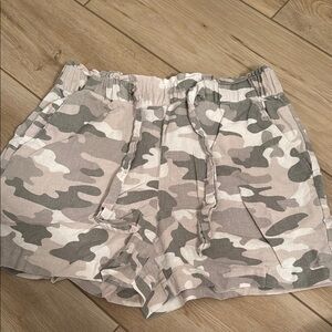Women's Camouflage Cargo Shorts